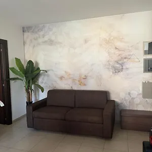  Apartment Saconza House